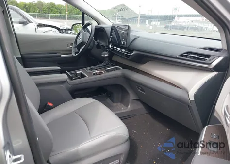 2021 Toyota Sienna Xle z USA, uszkodzony, nr VIN 5TDYSKFC4MS004419